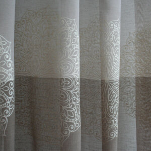 FORTUNA - Fényáteresztő természetes, ombre hatású, mandala mintás sablé függöny, 290 cm, drapp